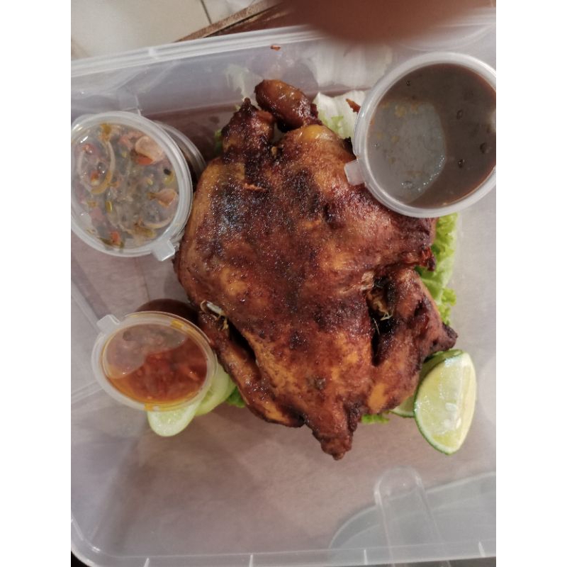

AYAM GULING