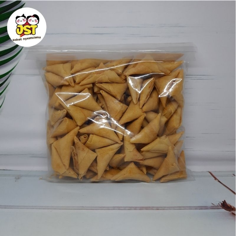 

[1kg] Samosa Kering Ayam Pedas Manis Kiloan Jember Snack Time