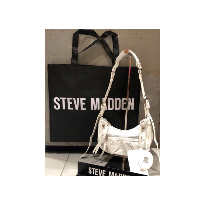 Preloved Steve Madden Bglowing