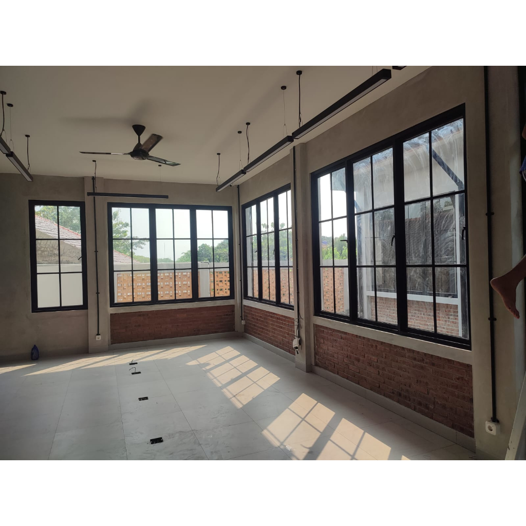 jendela aluminium ornamen