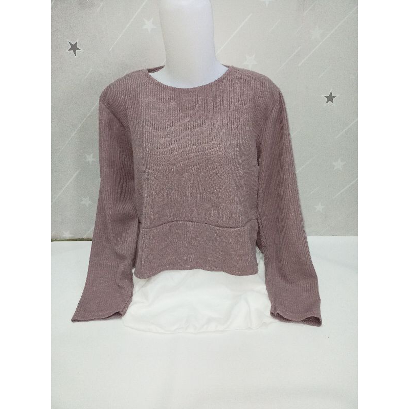 Atasan Knit uniqlo mix shakila by clarke