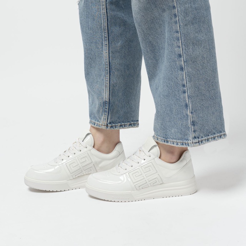 Givenchy 4G Low White Sneakers