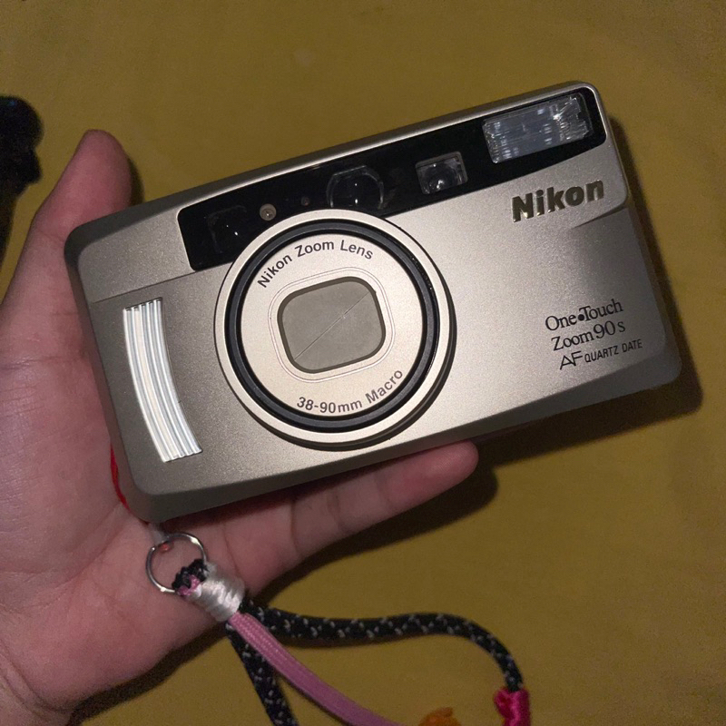 Nikon One Touch Zoom 90s af