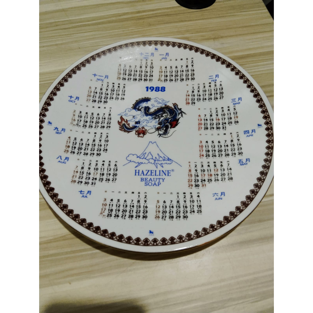 Piring Kalender 1988 Keramik Kuno Jadul Antik