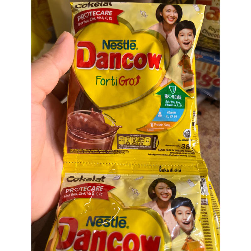 

Coklat Dancow Fortigro 38gr Perenceng Isi 10