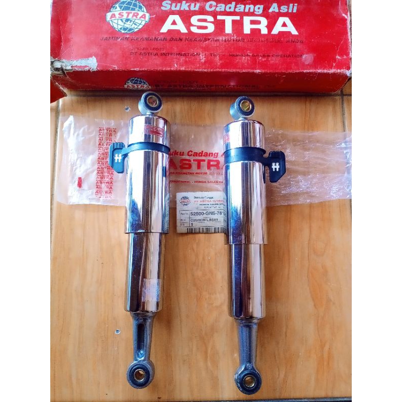 SHOCK SHOCKBREAKER BELAKANG Honda ASTREA PRIMA Original 52A00-GN5-781 skok belakang peredam kejut Pr
