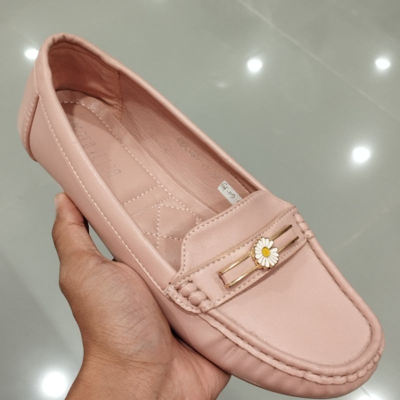 Peter Keiza Sepatu Flat Moccasin Wanita