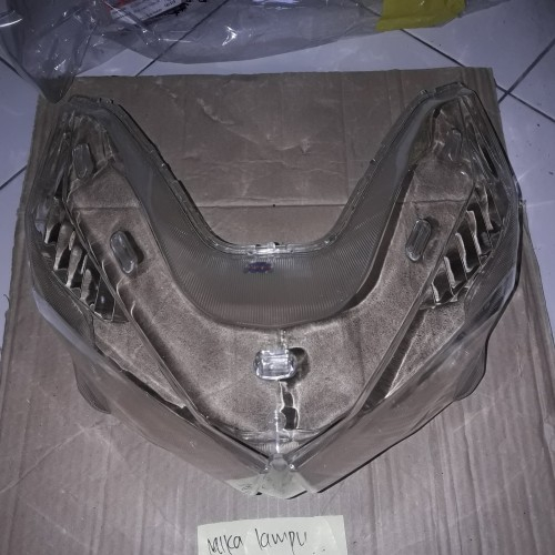 Mika Kaca Lampu Depan Honda VARIO 150 Mika Reflektor Depan Honda VARIO 150