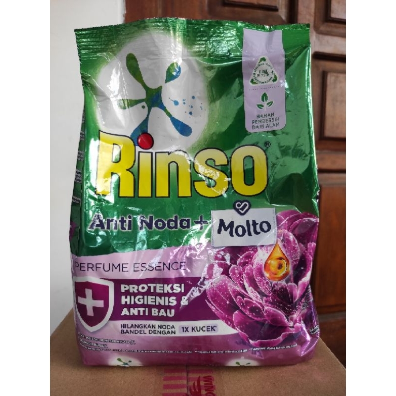 Rinso Detergen Bubuk 770gr