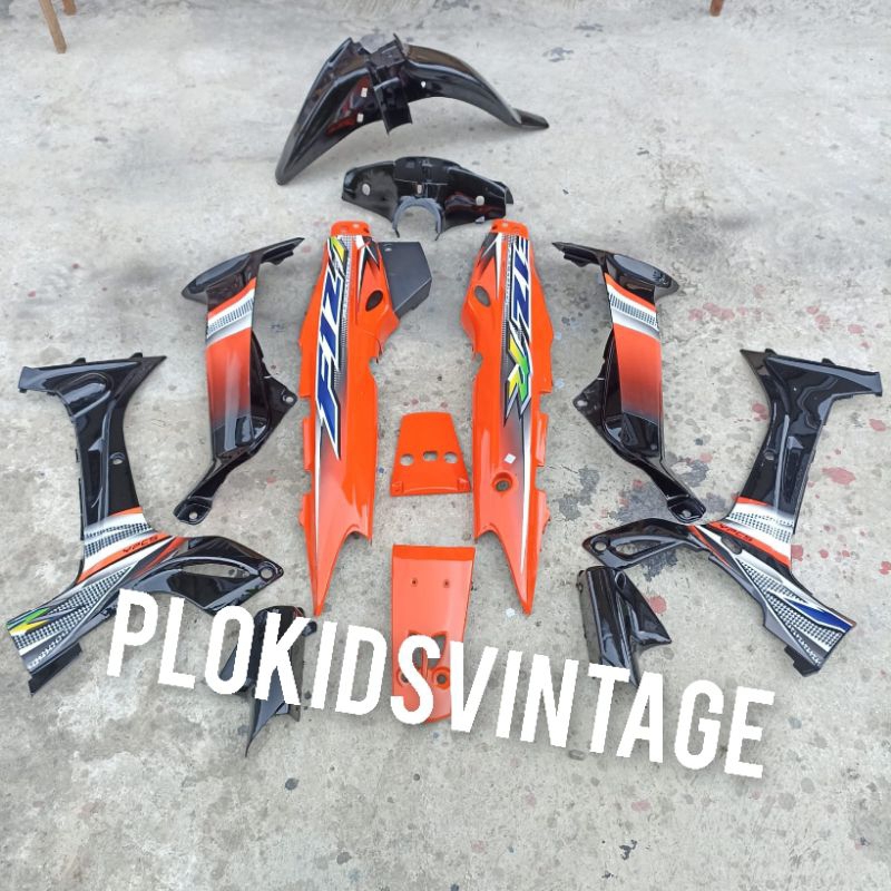 FULL BODY HALUS YAMAHA FIZ R FIZR HITAM ORANGE 2004