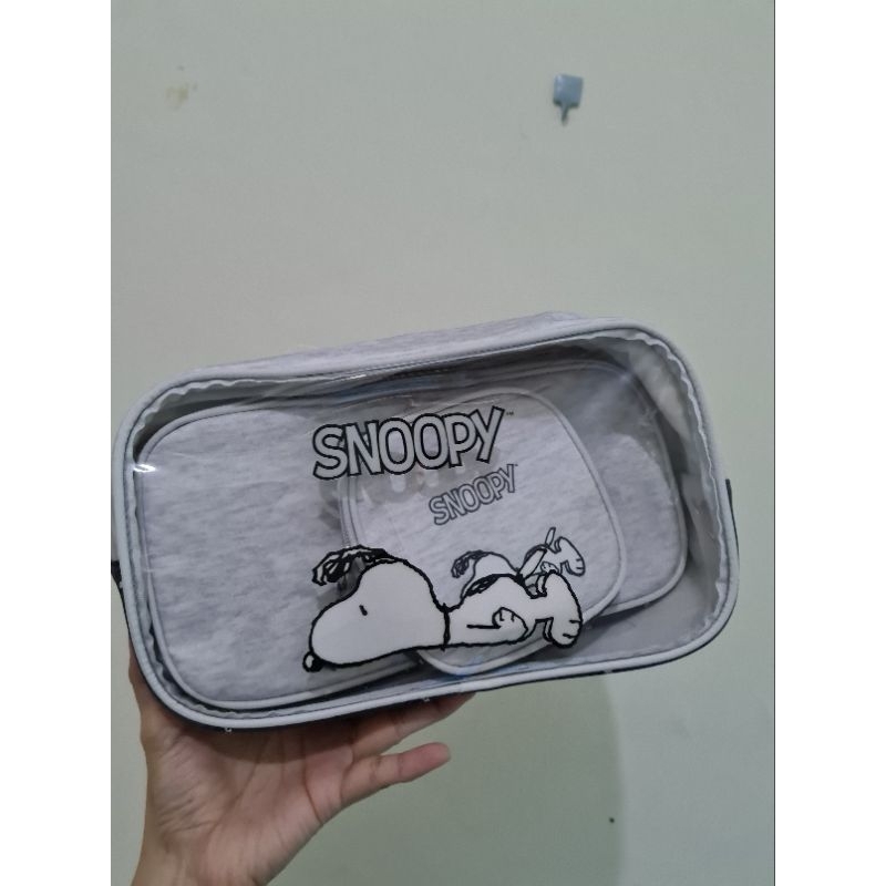Snoopy Wash Bag isi 3 Primark