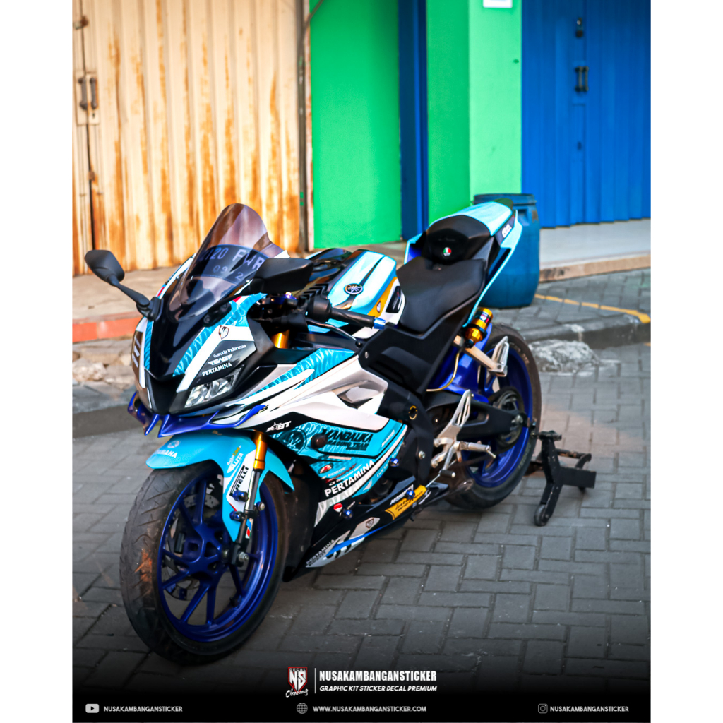 Stiker R15 V3 - Livery Mandalika Biru