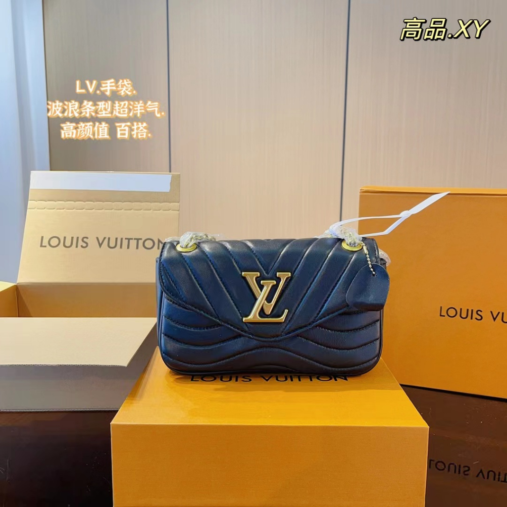 Original LV Louis Vuitton NEW WAVE Portable Chain Bag