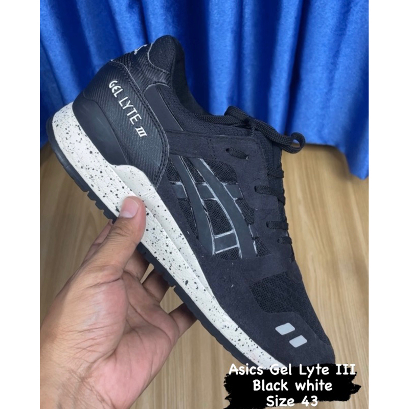 SEPATU SECOND ASICS GEL LYTE III