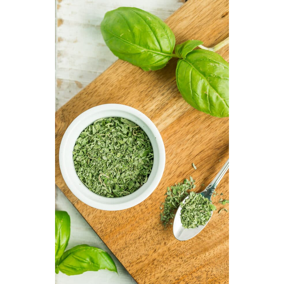 

Basil Flake (500 gr) / Daun Kemangi Kering / Dried Basil Leaves