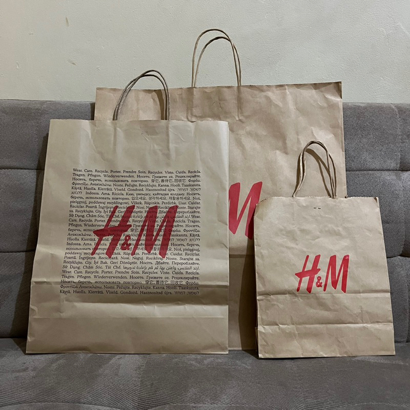 

Paper Bag H&M - Paper Bag Branded (Baca Deskripsi)