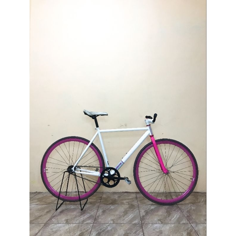 Sepeda Fixie United Soloist 02