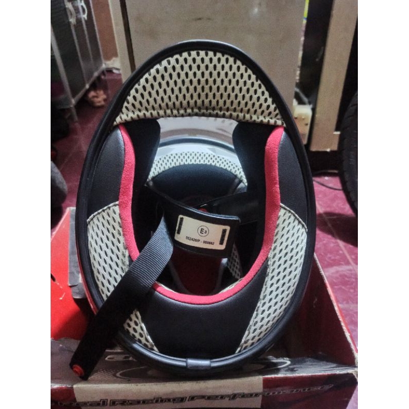 Helm KYT Vendetta 2