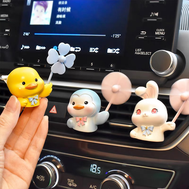 Sii Kipas Ac Mobil Boneka Parfume Ac Mobil PAJANGAN AC MOBIL Kipas Baling Putar / Dekorasi Ac Mobil