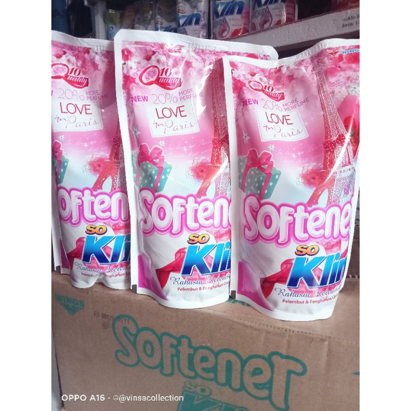 Soklin sorftener 900ml/soklin pewangi/soklin