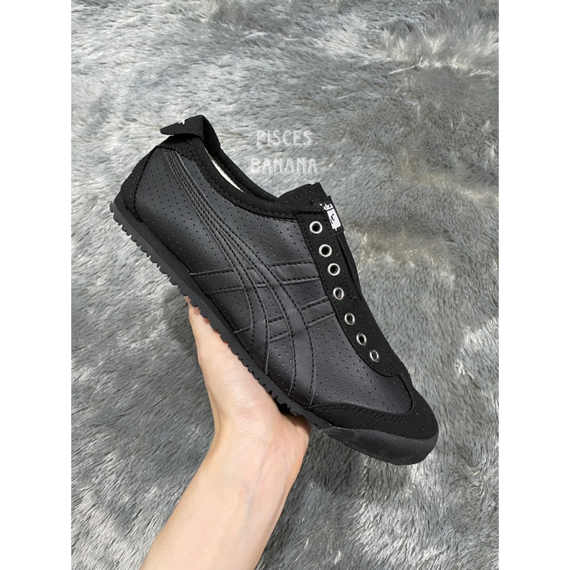 Sepatu ONITSUKA Slip On Leather Black