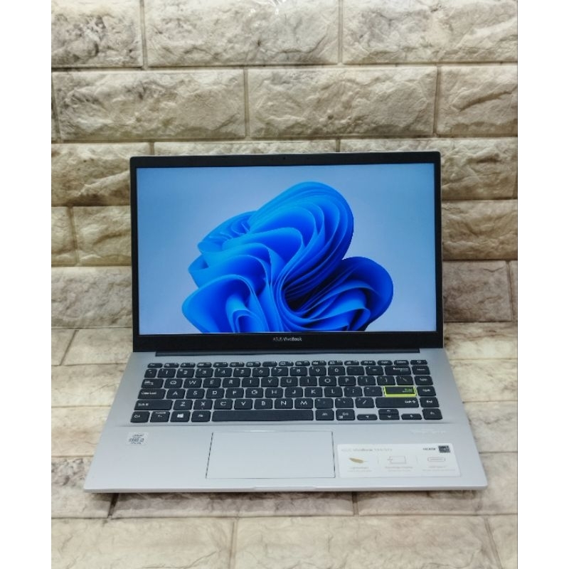 Laptop Asus vivobook X421JAY  Intel core i3-1005G1 RAM 4 GB SSD 256 GB
