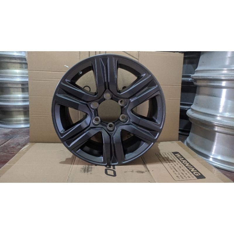 Velg Original/OEM Hilux R17