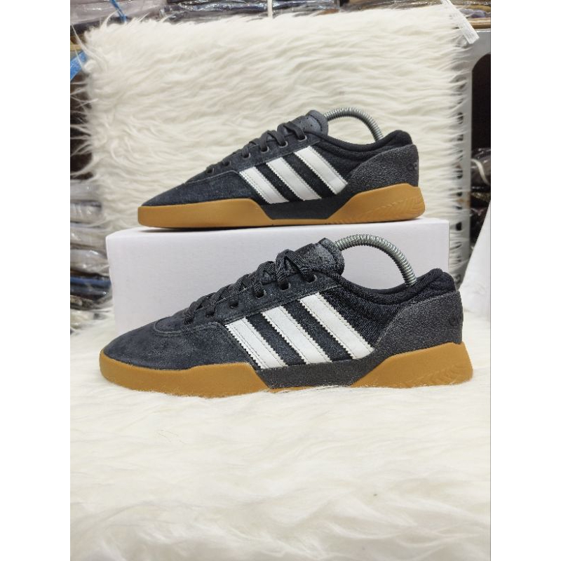 Sepatu Adidas Skateboarding City Cup Skate Shoes Size 41⅓ insole 26 cm