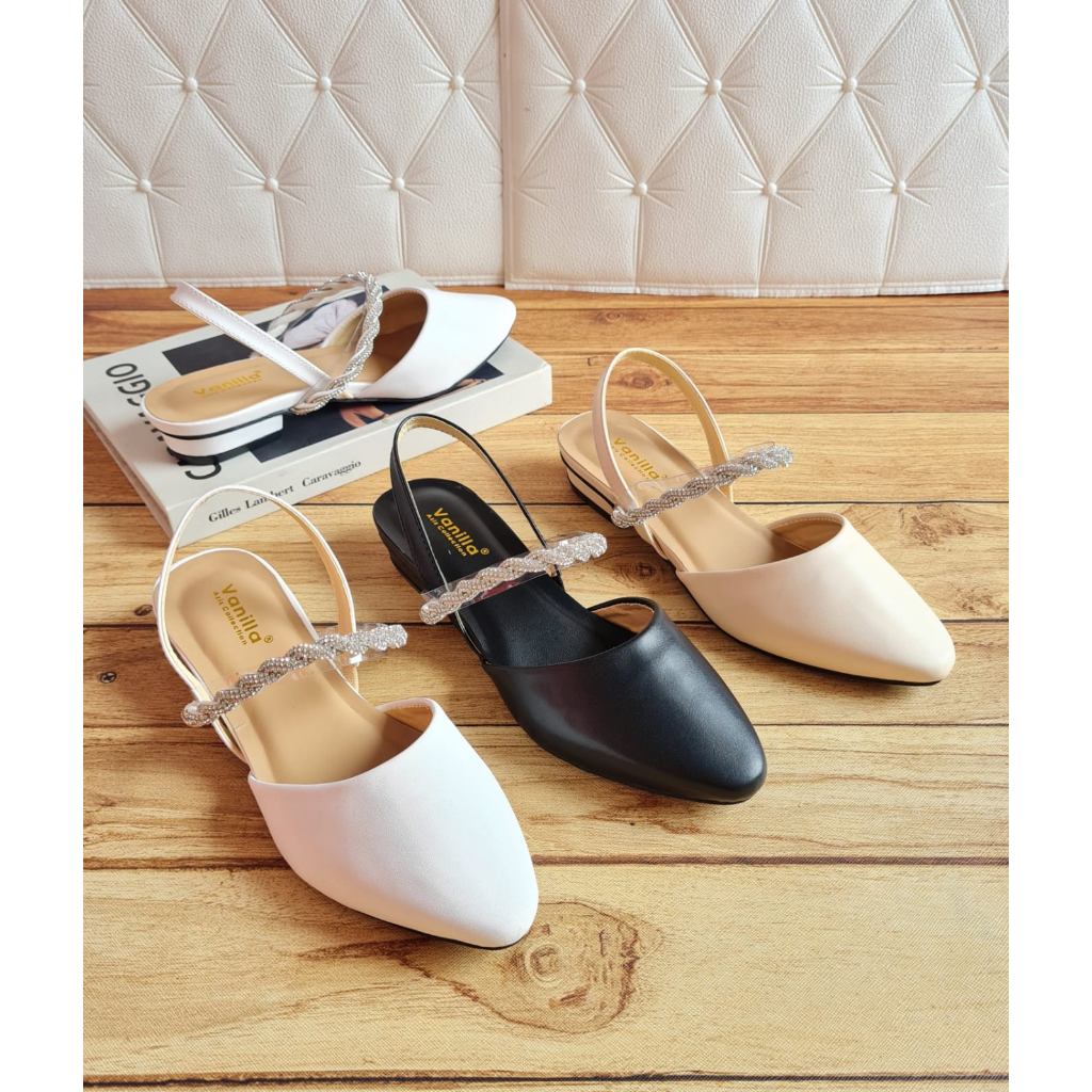 Sepatu Sandal Sendal Flat Wanita Import Branded Tali Silang Slip Sandal Terbaru Original Produk