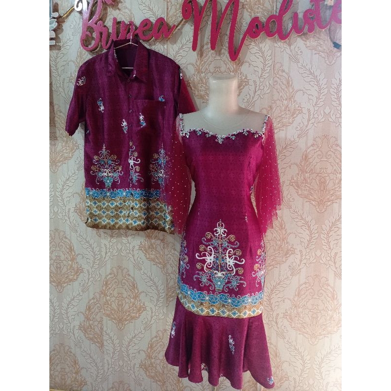 Couple Batik Kalimantan