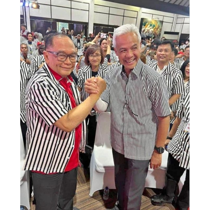 kemeja hitam putih lurik ganjar Salur hitam putih lengan pendek PRIA DAN WANITA