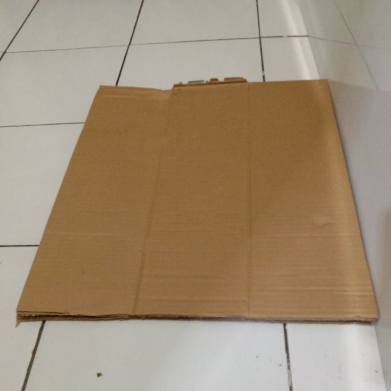 

kardus pelindung paketan karton