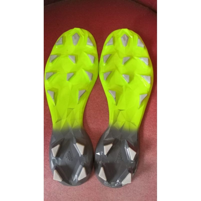Outsole adidas predator Edge /sole adidas predator Edge / solplate adidas predator Edge / bawahan se