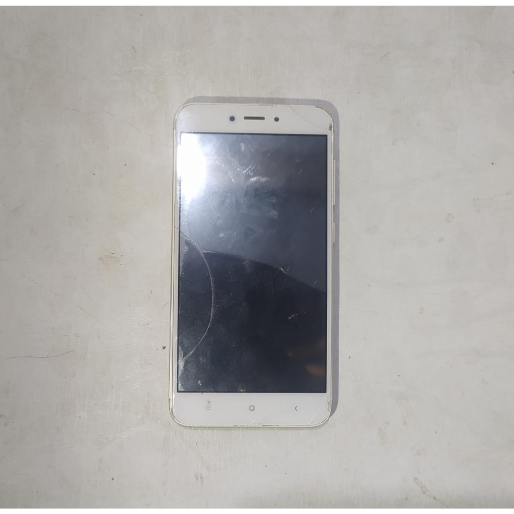 REDMI 4X 3/32GB MINUS BATERAI DAN LCD