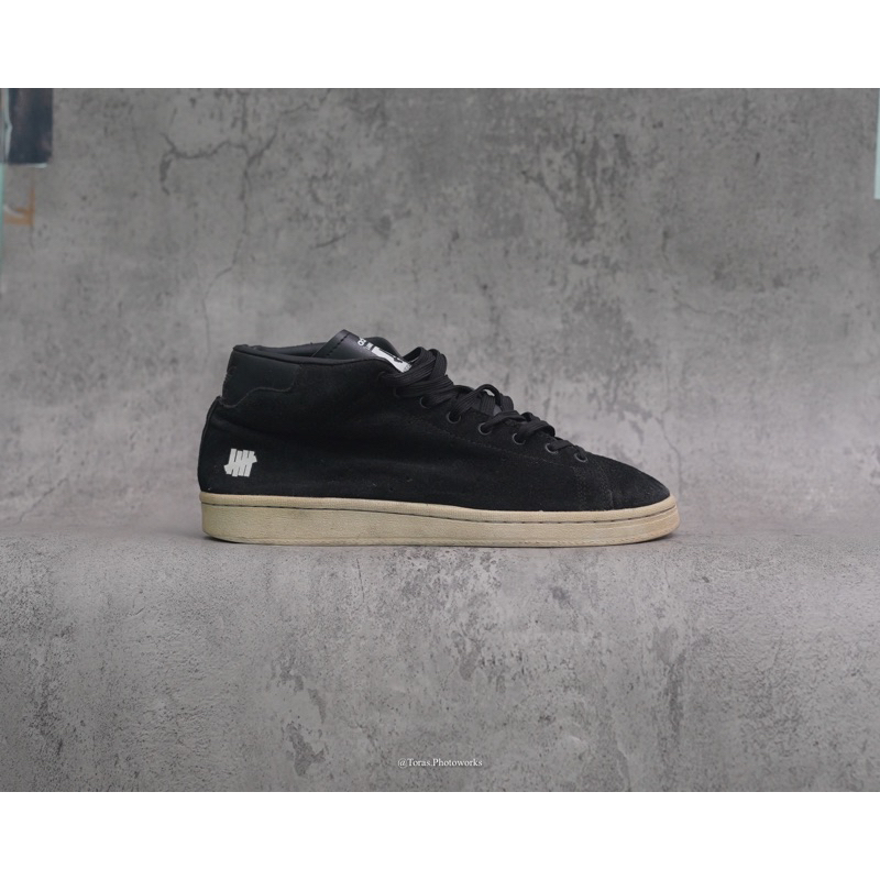 Adidas Consortium mid 80s x Undefeated x Neighborhood