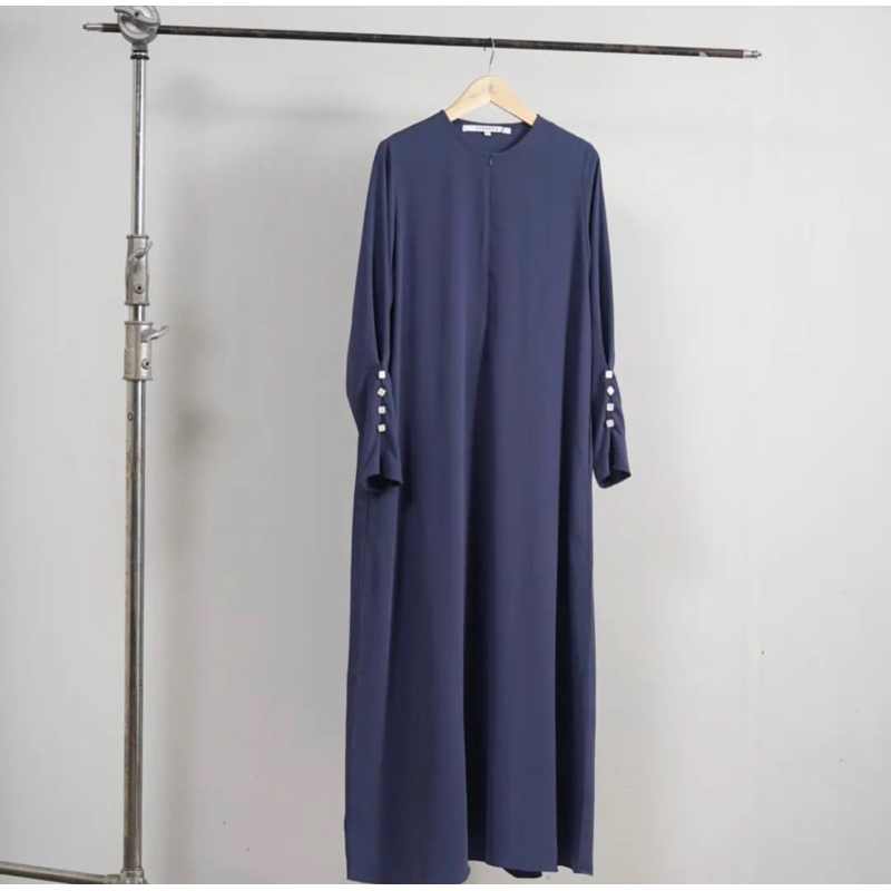 zahra dress by Sabeena Gamis