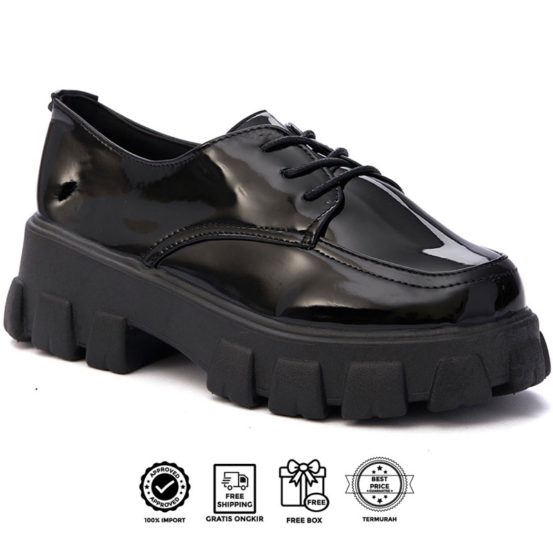 Preloved Sepatu Sneakers Wanita LUXUS