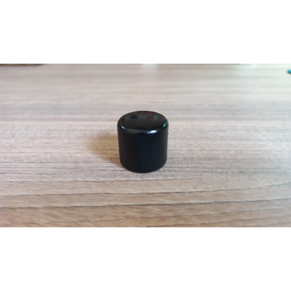 Knob Dial Gitar Bass Potensio Hitam Material Logam