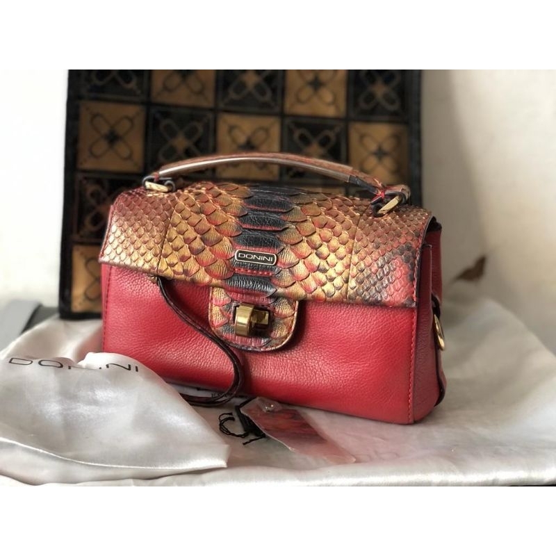 Donini Vigo Imlek red