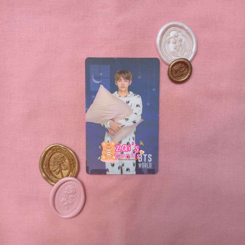 taehyung bobo / taehyung bts world / taehyung photocard / bts world / bts photocard official