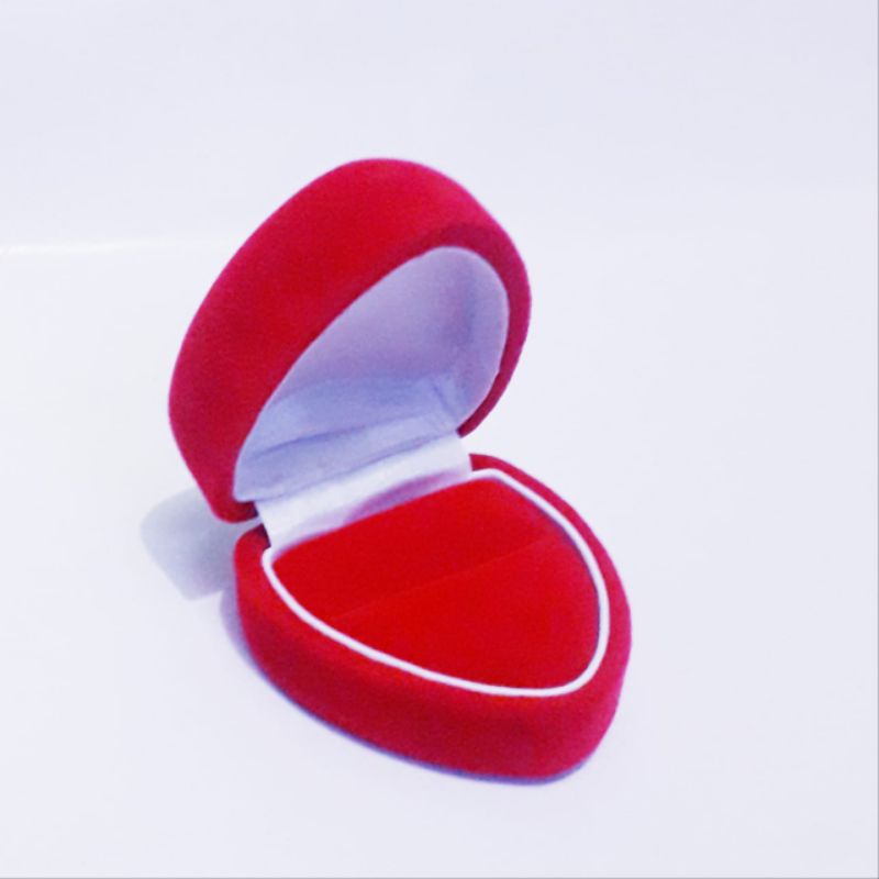 Kotak display cincin