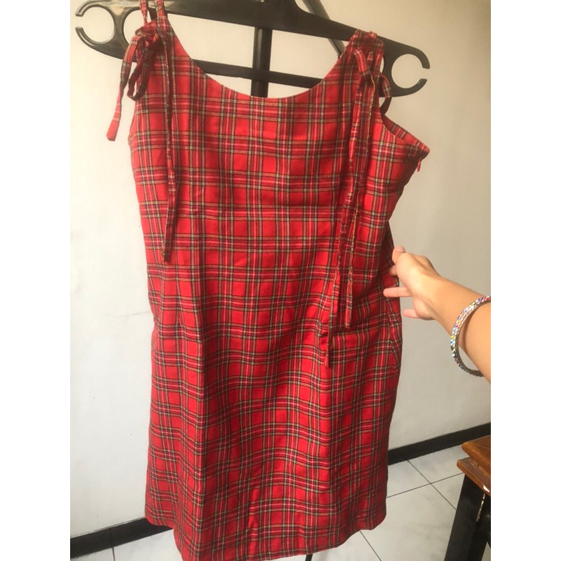 Dress Merah kotak-kotak