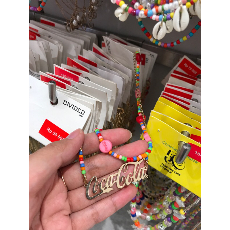 H&M kalung cocacola