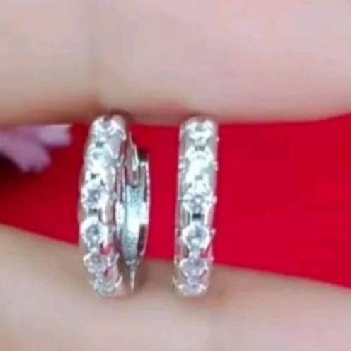 anting klip silver titanium Anti karat dan anti luntur