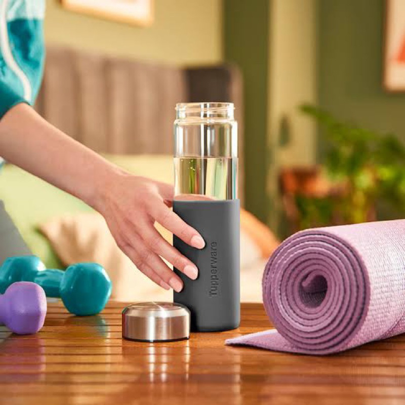 AQuananda Glass Water Bottle Tupperware