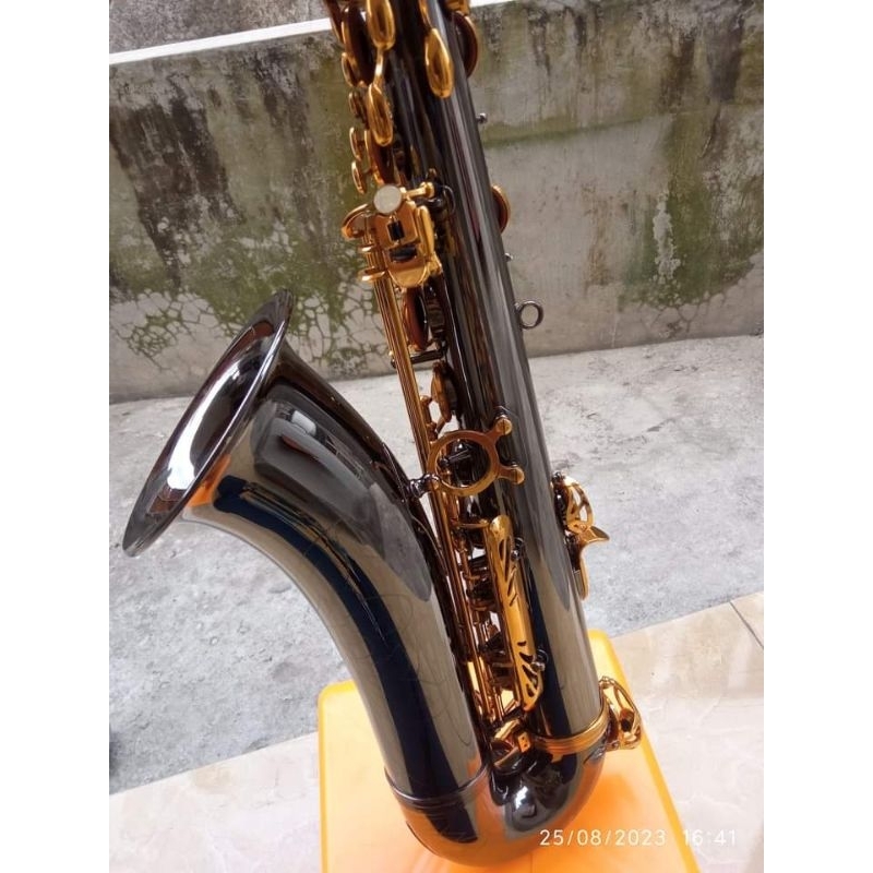 saxophone tenor antonio black gold second