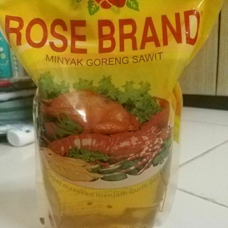 

RoseBrand Minyak Goreng Kemasan refill 2Liter