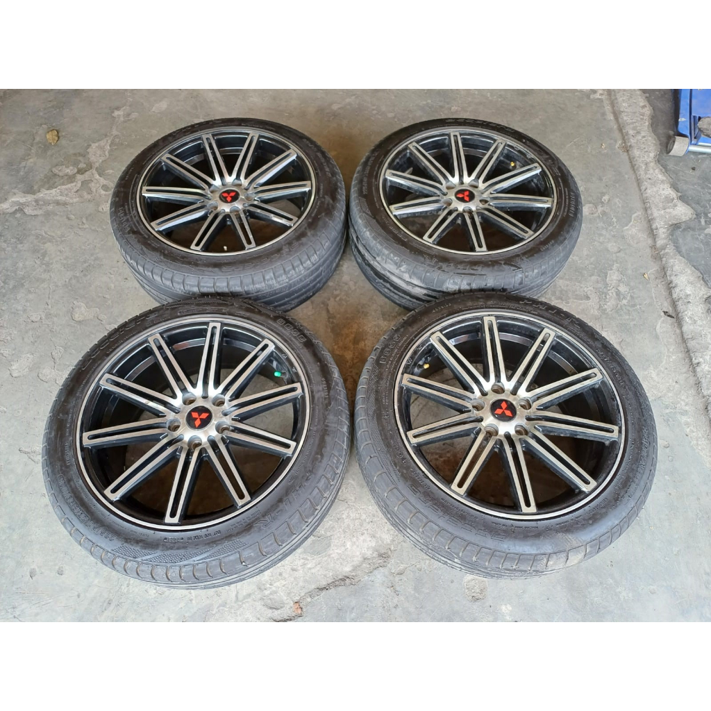 Velg Mobil Vossen CV4 R18 x 8 Et45 Pcd 5x114.3 Ban 225 50 R18