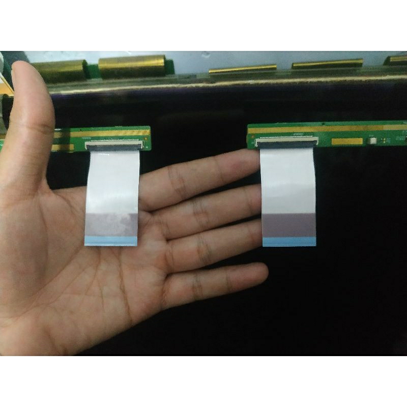 soket lvds Dan tcon LG 42LF550A