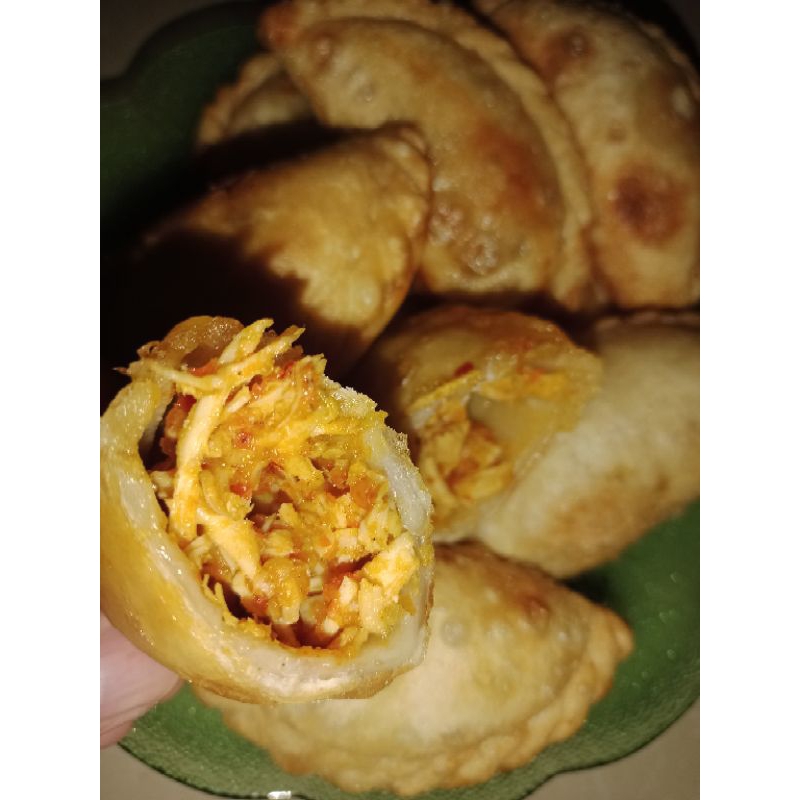 

CIRENG ISI AYAM SUIR ORIGINAL / PEDAS